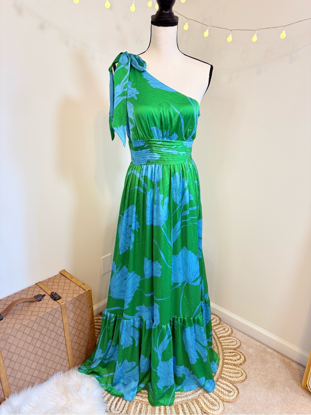 🌾 SugarLips One-Shoulder Floral Maxi‎ Dress